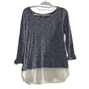 Soho Jeans New York & CO. Blue and Cream Layered Blouse. Size S